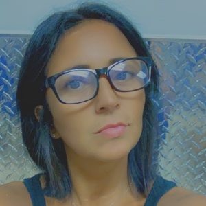 Meet your Posher, Adriana